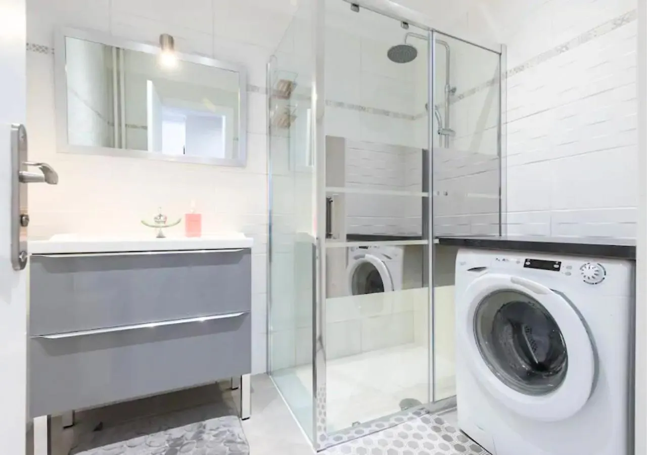 Apartmán Beautiful & Spacious 2 Bed Apt Near Nice Center Francie